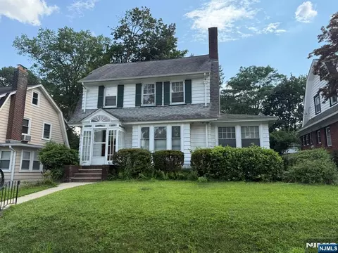 160 Clairmont Ter, Orange, NJ 07050