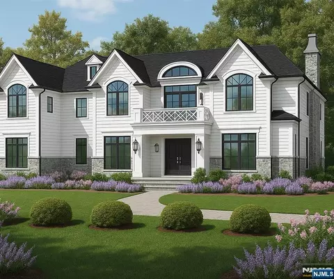 76 Gorga Pl, Township Of Washington, NJ 07676