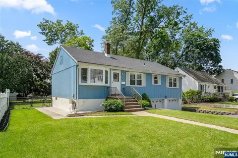 438 James St, New Milford, NJ 07646