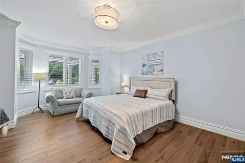 Bedroom - 417 Route 9w, Alpine, NJ 07620 photo 6 of 6