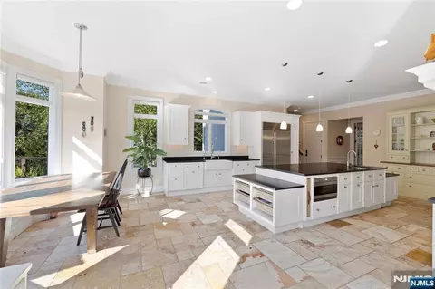 Kitchen - 417 Route 9w, Alpine, NJ 07620 photo 1 of 3
