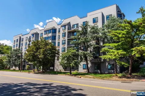 115 Polifly Rd #3D, Hackensack, NJ 07601 photo 1