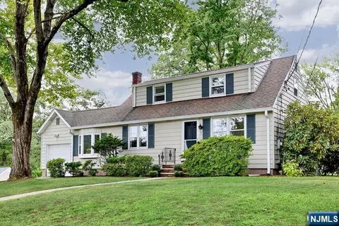 148 Cosman St, Township Of Washington, NJ 07676