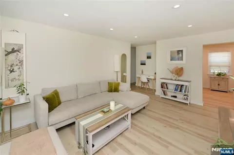 16-02 Plaza Rd #1602A, Fair Lawn, NJ 07410