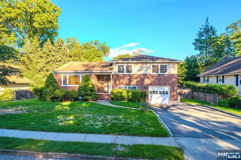 739 Holly St, New Milford, NJ 07646