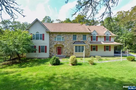 515 E Saddle River Rd, Saddle River, NJ 07458 photo 1