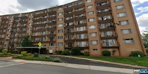 265 Main St #206, Ridgefield Park, NJ 07660