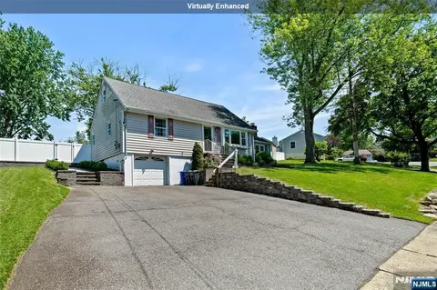 12 Kingston Rd, Wayne, NJ 07470 photo 1