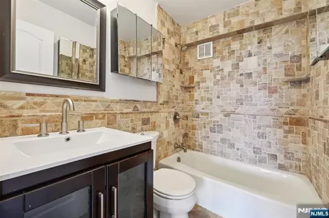 Bath - 151 Prospect Ave #18A, Hackensack, NJ 07601 photo 1 of 1