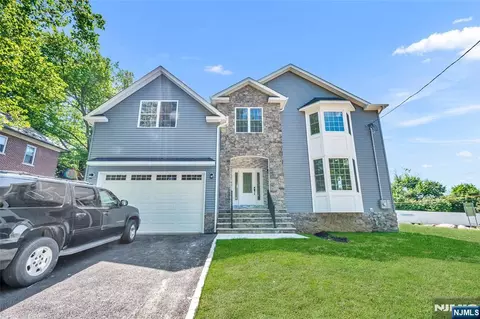 210 Corliss Ave, Phillipsburg, NJ 08865