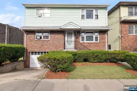 352 Chestnut Ave, South Hackensack, NJ 07606
