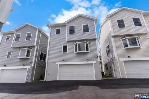 182 E 25th St # B, Paterson, NJ 07514