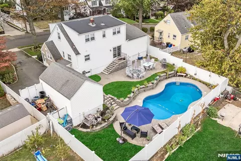 195 Cumming Ave, Maywood, NJ 07607
