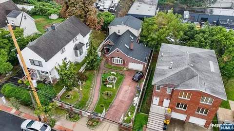 652 Prospect Ave, Fairview, NJ 07022