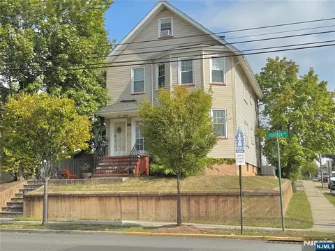 451 Hoboken Rd, Carlstadt, NJ 07072