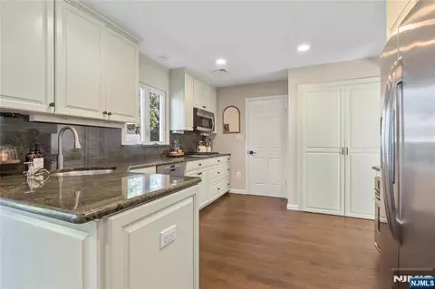 Kitchen - 20 Dwight St, Wayne, NJ 07470 photo 1 of 1