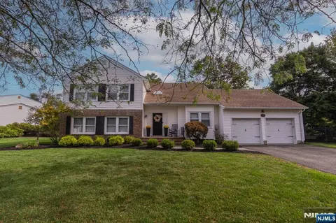 Exterior - 20 Dwight St, Wayne, NJ 07470 photo 3 of 11