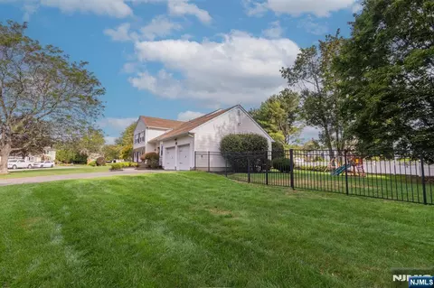 Exterior - 20 Dwight St, Wayne, NJ 07470 photo 10 of 11