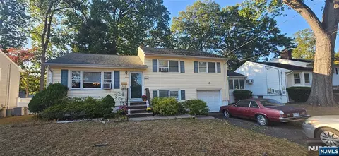 303 Muriel Ave, North Plainfield, NJ 07060