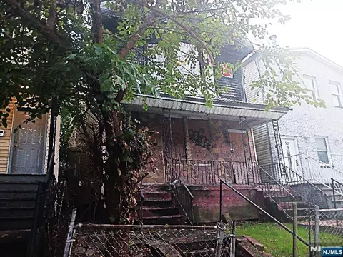 159 Virginia Ave, Jersey City, NJ 07304
