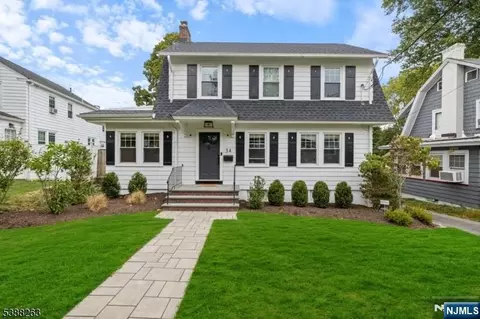 34 Brookdale Ave, Verona, NJ 07044