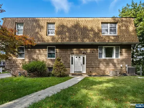 60 Garden Ave, Woodland Park, NJ 07424