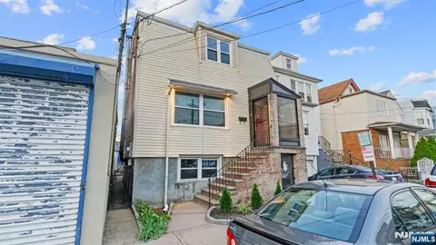 509 81st St, North Bergen, NJ 07047