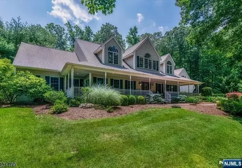 190 Andover Mohawk Rd, Green Township, NJ 07821