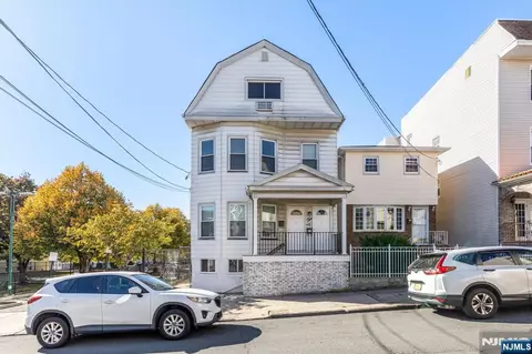 10 Devon Ter, Kearny, NJ 07032 photo 1