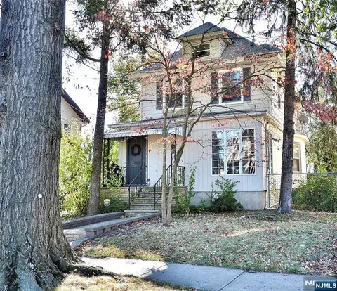 164 Clay Ave, Roselle Park, NJ 07204