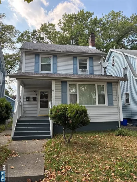 43 Ampere Pkwy, East Orange, NJ 07017
