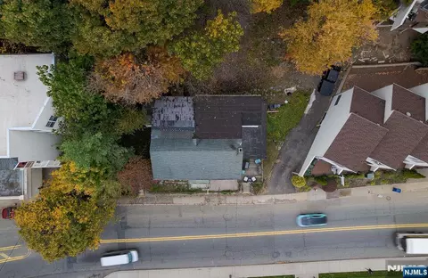 1106-1108 River Rd, Edgewater, NJ 07020 photo 6