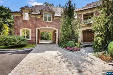 Other - 1500 River Rd, Teaneck, NJ 07666 photo 1 of 5