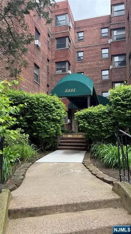 2335 Hudson #A7, Fort Lee, NJ 07024