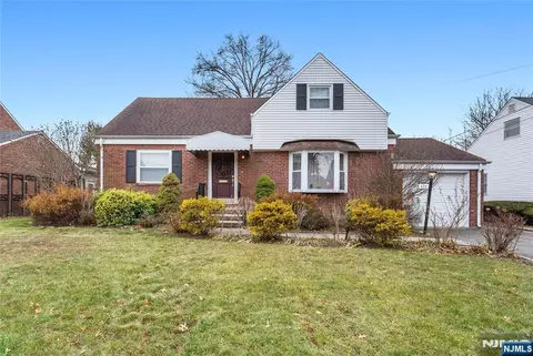 431 Blanchard Ter, Hackensack, NJ 07601