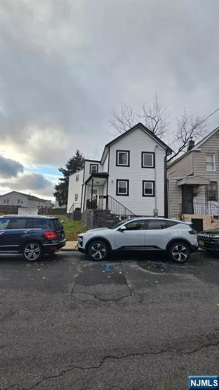 441 9th St, Newark, NJ 07103 photo 1