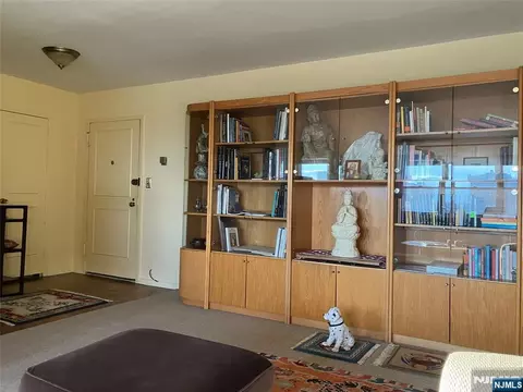 Living - 280 Prospect Ave #11H, Hackensack, NJ 07601 photo 1 of 2
