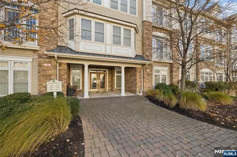 2302 Cedar Village Blvd #302, East Brunswick, NJ 08816