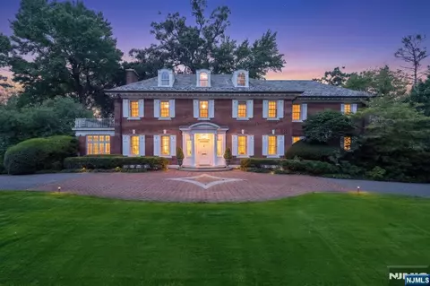 200 Lincoln St, Englewood, NJ 07631