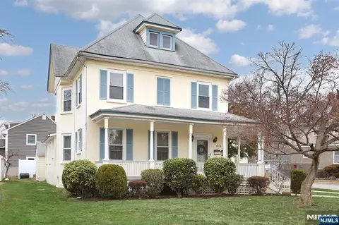 116 7th Ave, Westwood, NJ 07675
