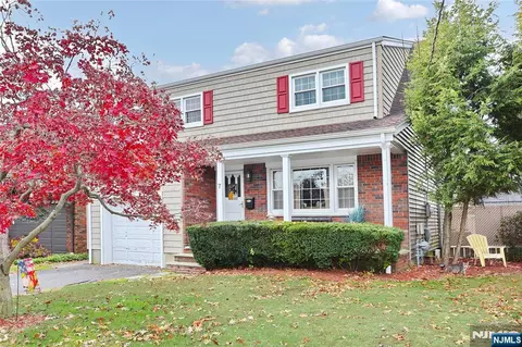 7 Azalea Dr, Wallington, NJ 07057 photo 1