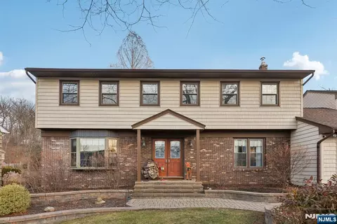 7 Welsh Ct, Wayne, NJ 07470 photo 1