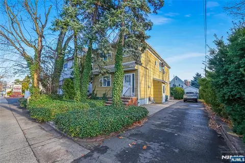 242 Main Ave, Wallington, NJ 07057 photo 1