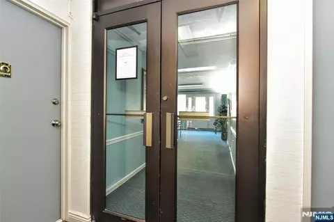 Entry Way - 307 Prospect Ave #4B, Hackensack, NJ 07601 photo 3 of 3