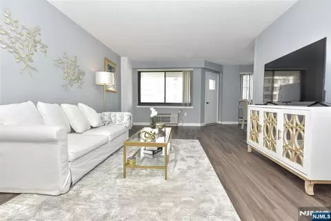 Other - 307 Prospect Ave #4B, Hackensack, NJ 07601 photo 6 of 10