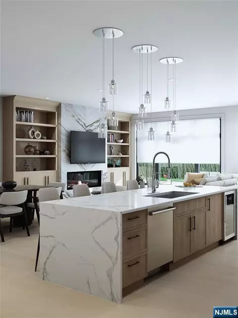Kitchen - 29 Feldman Ct, Paramus, NJ 07652 photo 2 of 4