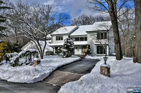15 Gristmill Ln, Saddle River, NJ 07458