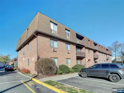 730 Mill St #F15, Belleville, NJ 07109
