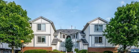 1702 Amanda Ct #1702, Piscataway, NJ 08854