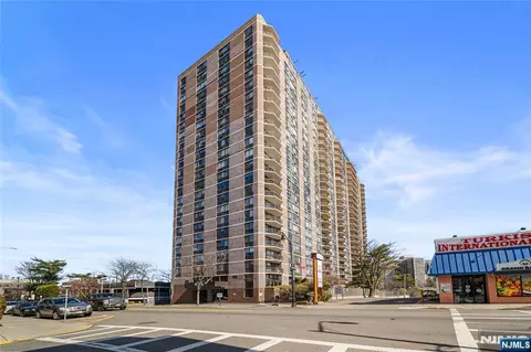 770 Anderson Ave #14Q, Cliffside Park, NJ 07010